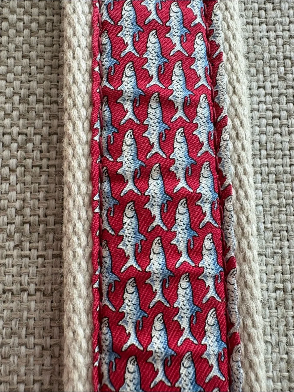 Vineyard Vines Canvas Belt Size 40 Red Fish Leather Trim Brass Buckle